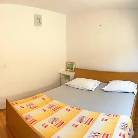One Bedroom Stunning In Kastel Stafilic Kastela