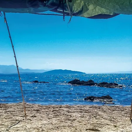 One Bedroom Stunning In Kastel Stafilic Apartmán Kaštela